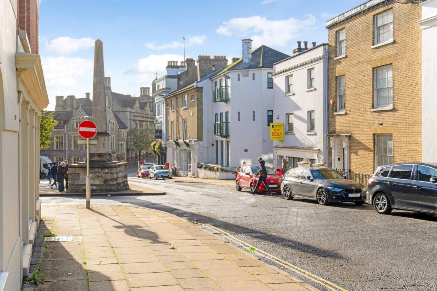 2-Bedroom Stylish & Gorgeous Westgate Cottage Retreat, Central Winchester, Free On-Street Parking Permit, With Garden, Close To Cathedral - Sleeps 6, Pets Are Welcome, Summer Special Offer! - By Blue Puffin Stays Экстерьер фото